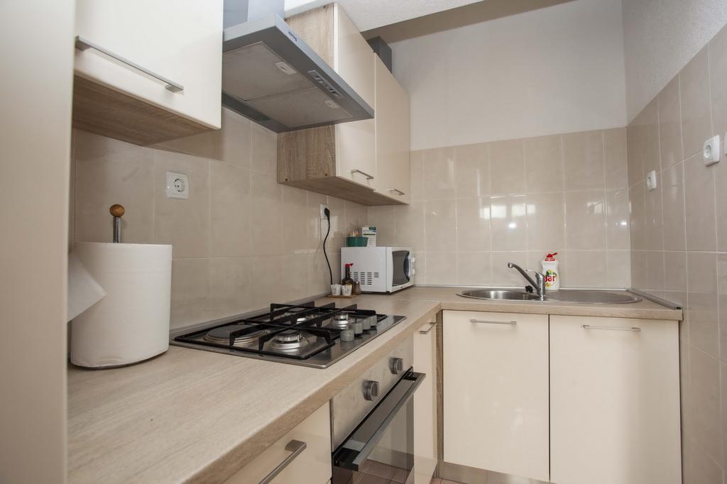 Apartments Dino Makarska Luaran gambar