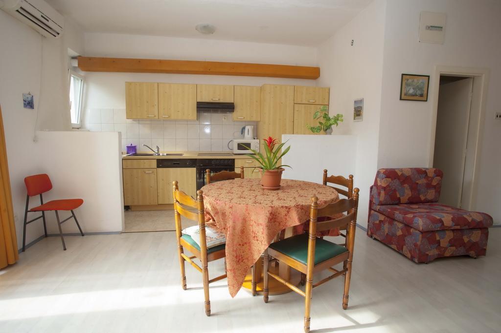 Apartments Dino Makarska Luaran gambar